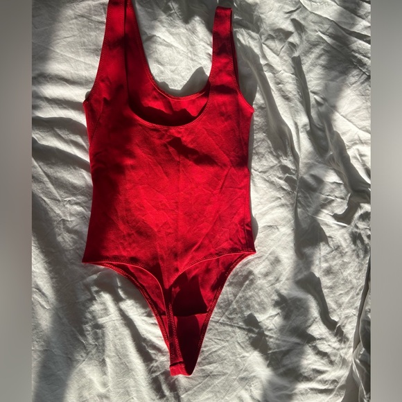 Like NEW Wilfred Free Body Suit Aritzia - Picture 2 of 3